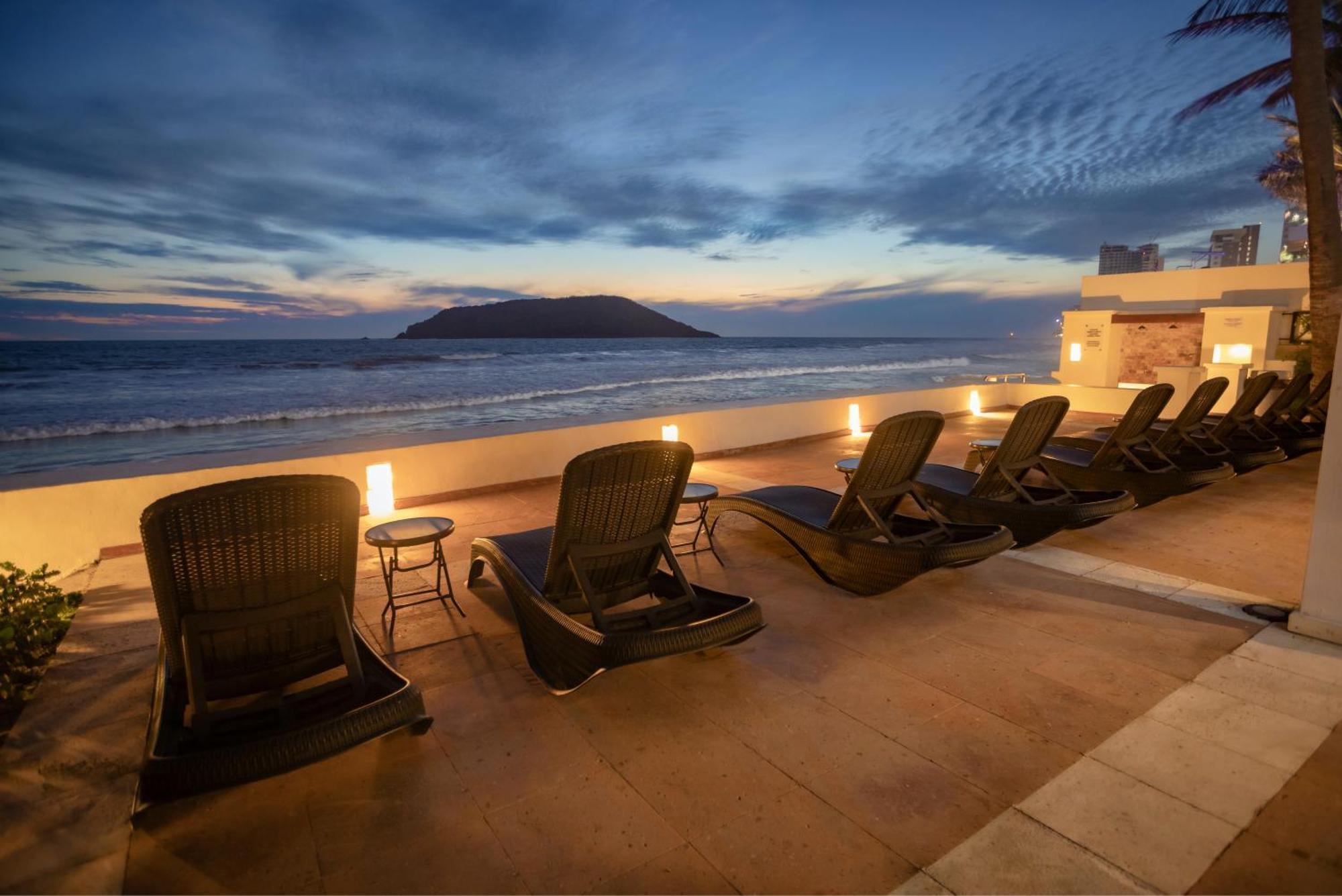 Best Western Hotel Posada Freeman Zona Dorada Mazatlan Bagian luar foto