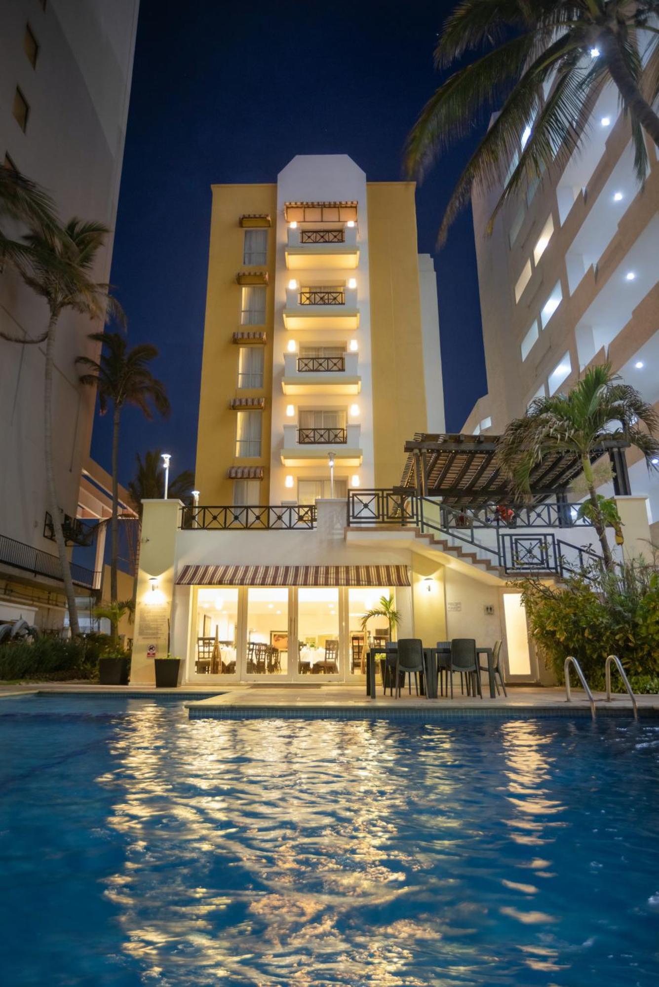 Best Western Hotel Posada Freeman Zona Dorada Mazatlan Bagian luar foto