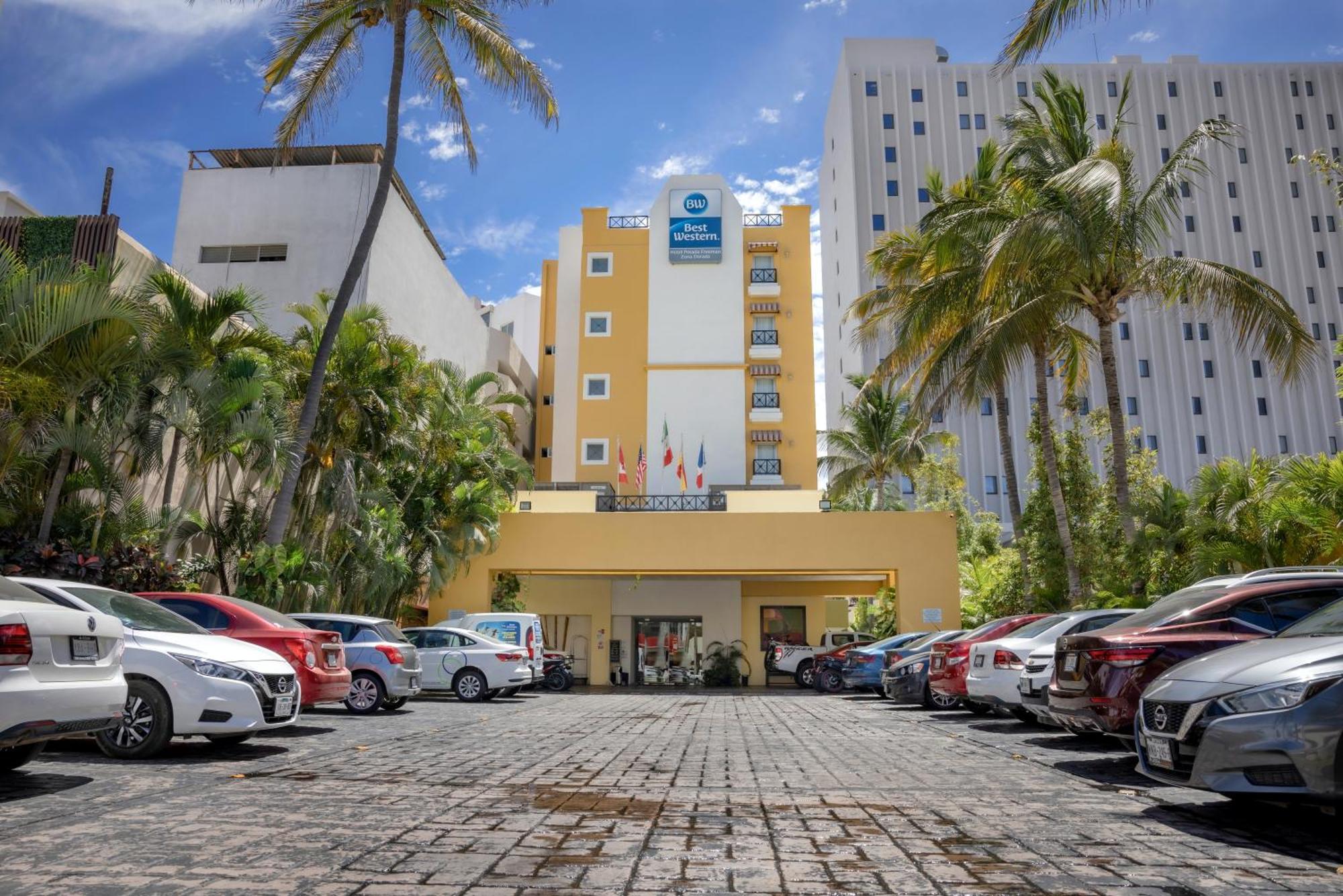 Best Western Hotel Posada Freeman Zona Dorada Mazatlan Bagian luar foto