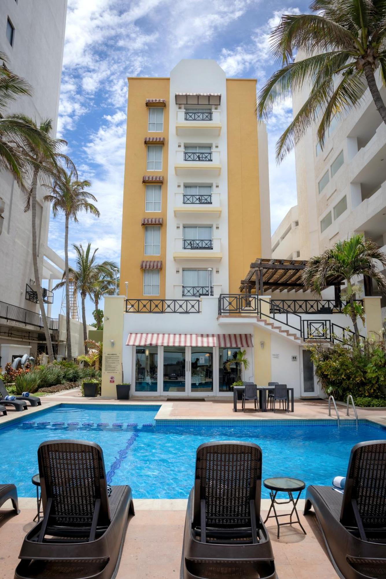 Best Western Hotel Posada Freeman Zona Dorada Mazatlan Bagian luar foto