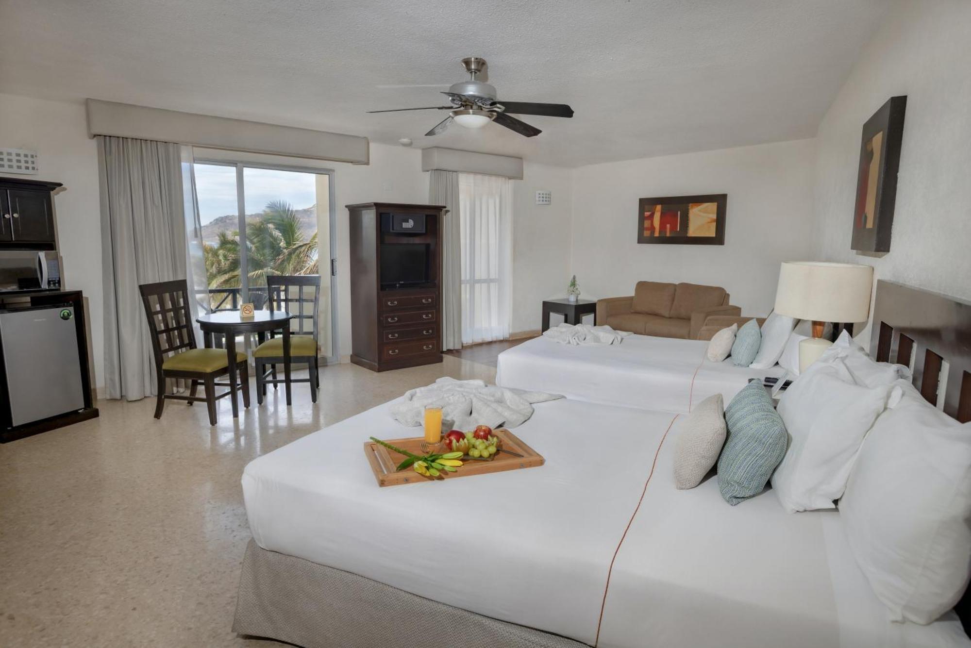 Best Western Hotel Posada Freeman Zona Dorada Mazatlan Bagian luar foto