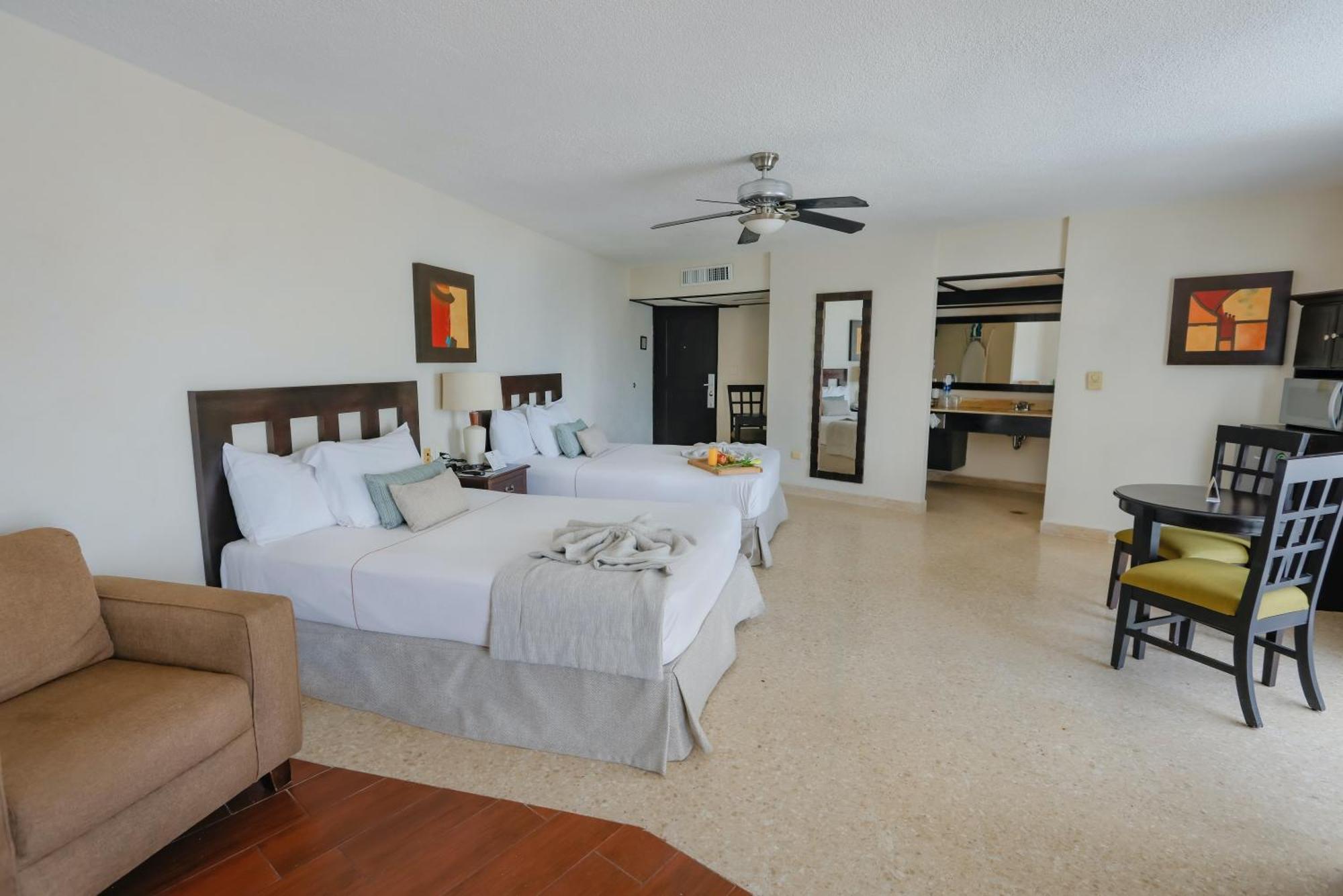 Best Western Hotel Posada Freeman Zona Dorada Mazatlan Bagian luar foto
