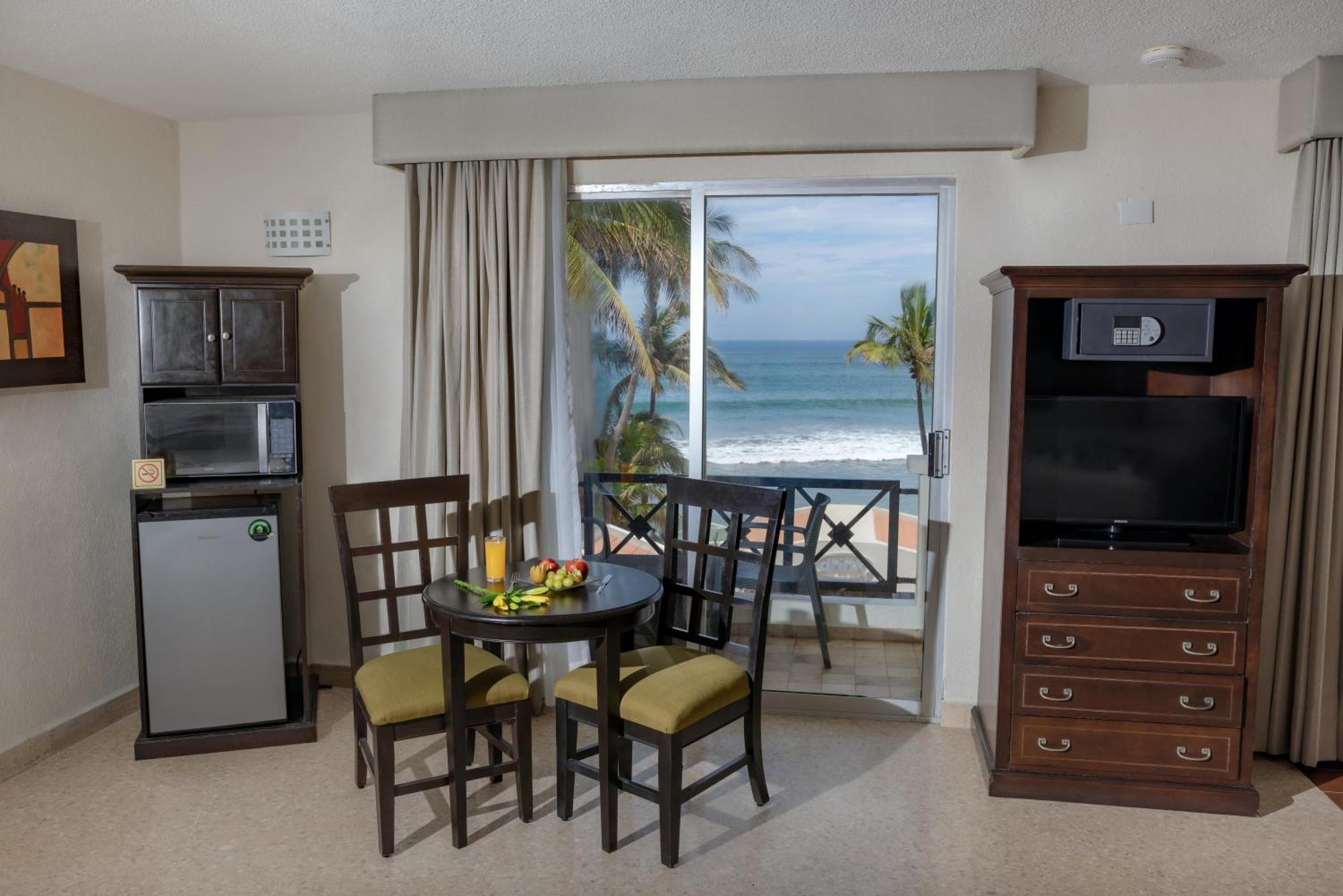 Best Western Hotel Posada Freeman Zona Dorada Mazatlan Bagian luar foto