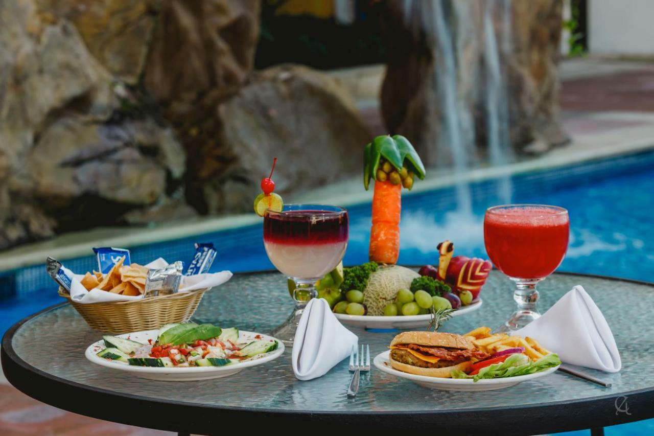 Best Western Hotel Posada Freeman Zona Dorada Mazatlan Bagian luar foto